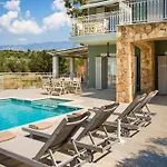 Afrodite Luxury Villa Svoronata