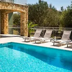 Villa Afrodite Luxury Svoronata