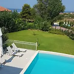 Afrodite Luxury Svoronata